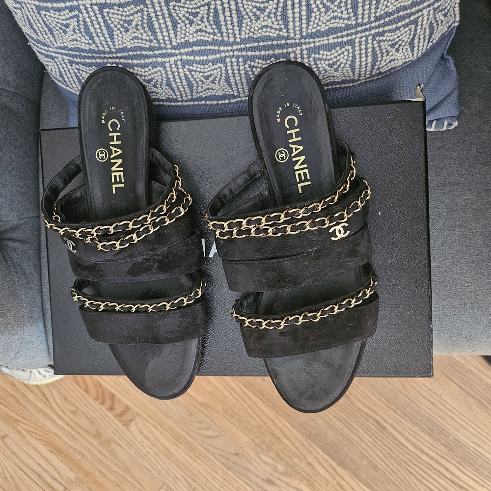 CHANEL Black Suede Slide Sandals with Gold Chain Trim